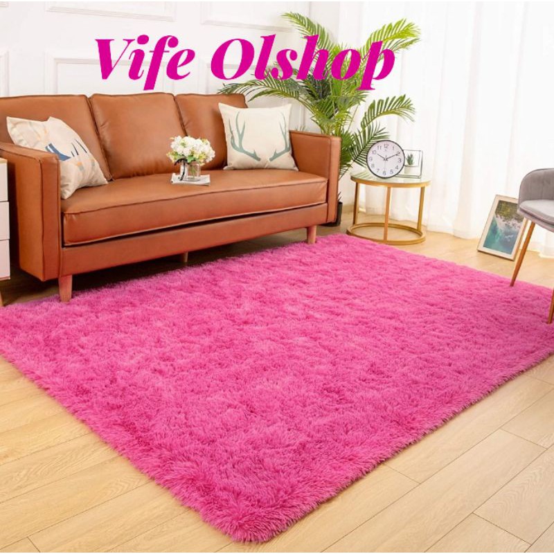Karpet Bulu Rasfur Ukuran 160 x 100 x 3,5 cm