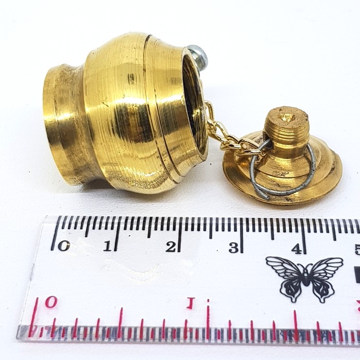 

Star Wadah Mangsi .Tempat Tinta Bahan Kuningan. Berkualitas