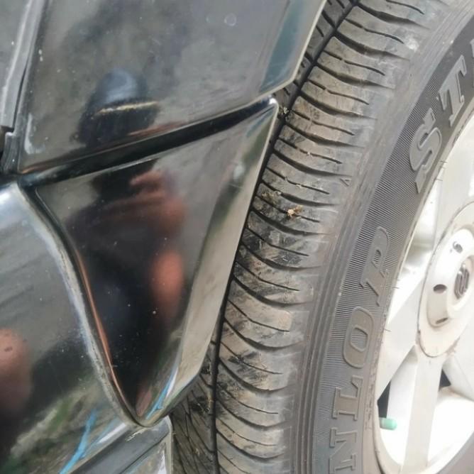 Over Fender Satuan Escudo 2.0I Bagian Bumper