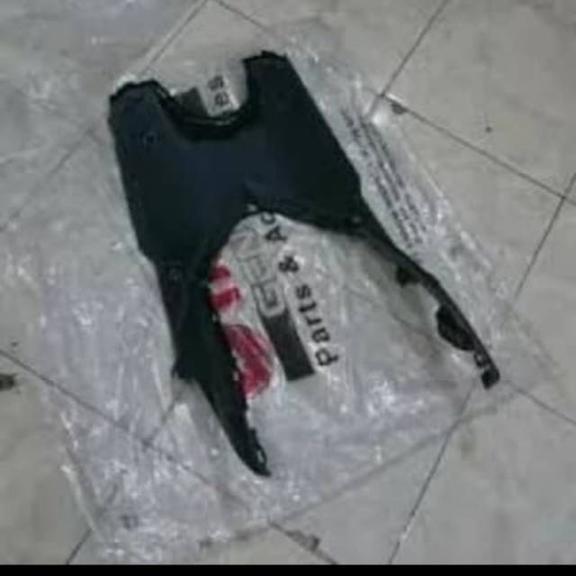 BORDES PIJAKAN KAKI MIO M3 125 MIO Z ORIGINAL