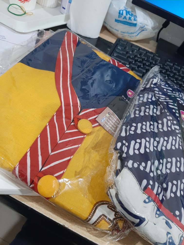 Batik Parisya - Blue Owl  B00016, Atasan Batik Wanita Blouse Batik Wanita Trendy