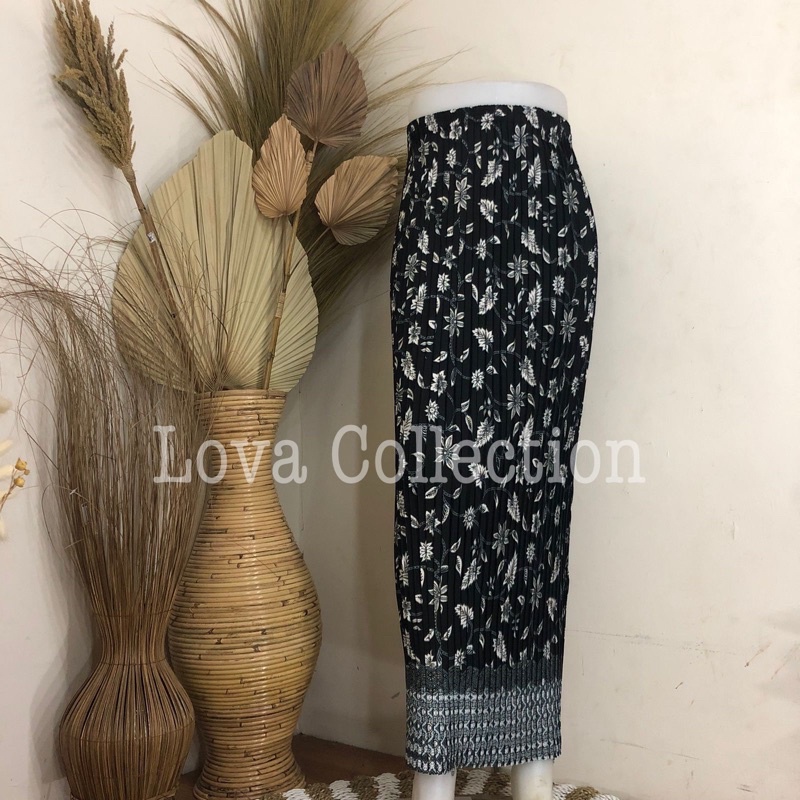 ROK BATIK PLISKET-Melati