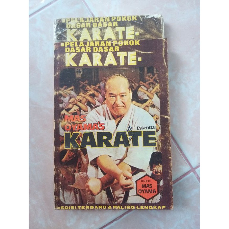 Pelajaran Pokok Dasar Karate Essential Mas Oyama