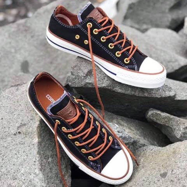 Sepatu Sneakers Casual All Star Convers_ Tali Premium PriaWanita + Dus - Premium Pendek Hitam Putih