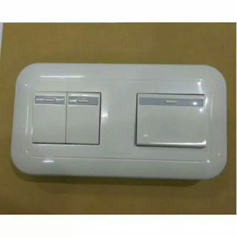 Saklar Panasonic 3 Gang wej 5541 + 5531 WS