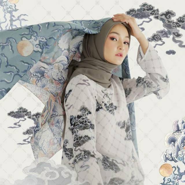 Preloved Ria Miranda Genji Top Tunik