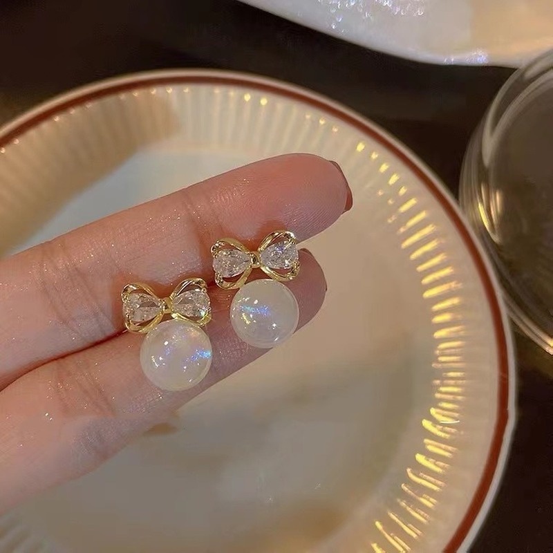 Anting Tusuk Model Pita Dengan Mutiara Mewah Untuk Wanita