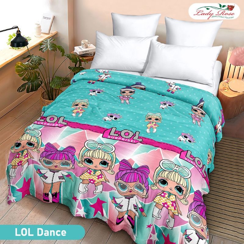 TERLARIS Selimut Ladyrose Size 200X160 Motif || Doraemon || Hellokitty || united || PSG || London ||