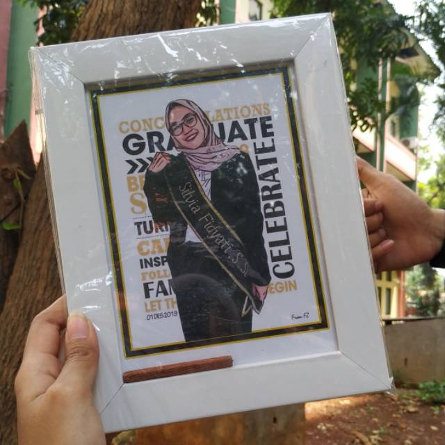 

KADO CUSTOM ILUSTRASI FRAME 5R