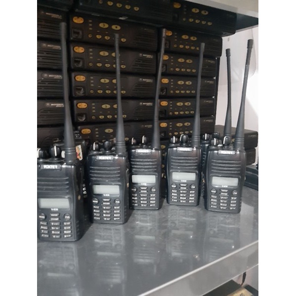 HT VOXTER V838 VHF NORMAL SECOND JUAL SATUAN HT VOXTER V838 LENGKAP CHARGER