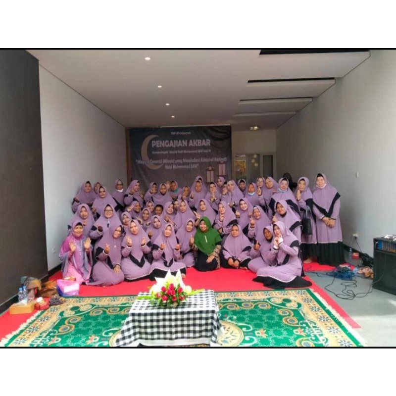 Qirzania Set Premium by Raqumi Hijab