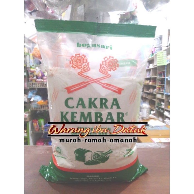 

Terigu kemasan CAKRA KEMBAR 1000g