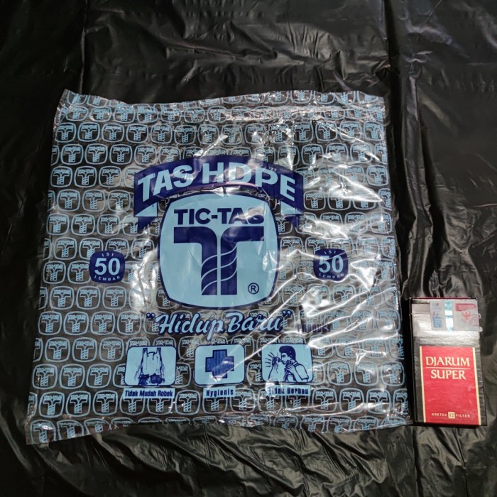 Kantong Plastik Kresek Besar uk 28 x 50 x 015 - Hitam/Putih/Merah