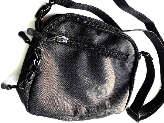 Tas slempang pria polos hitam/shoulder bag polos hitam/soulder bag polosan/tas slimbag mini polos