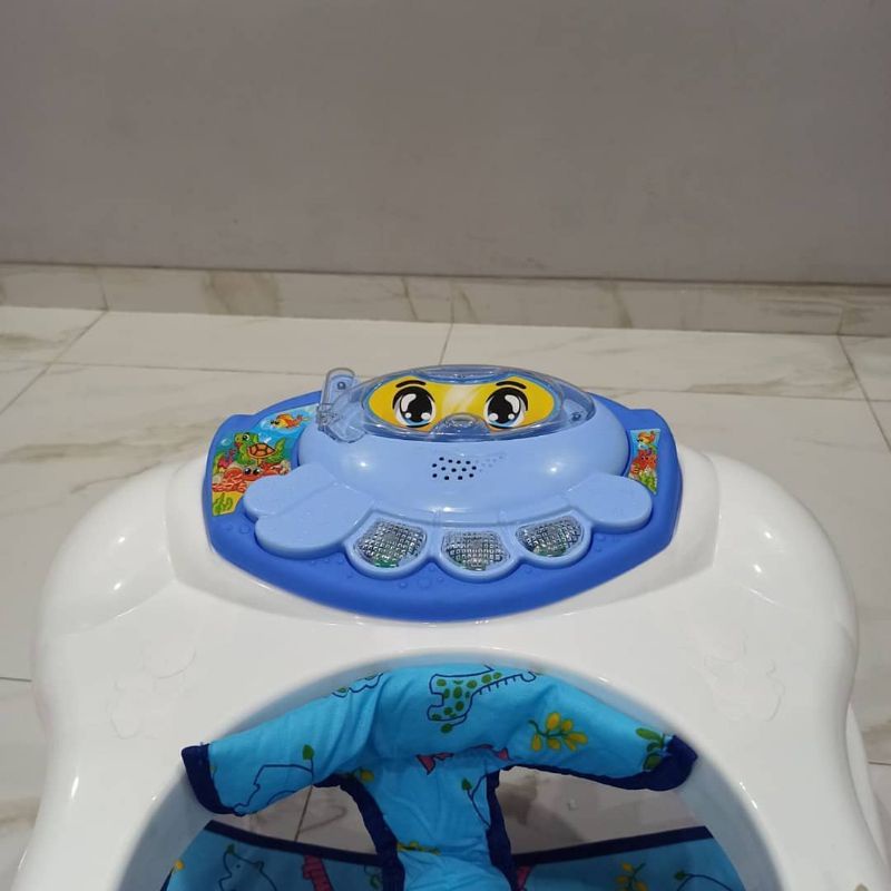 READY BABYWALKER FAMILY FB 551B/ada musik dan dorongan free baterai