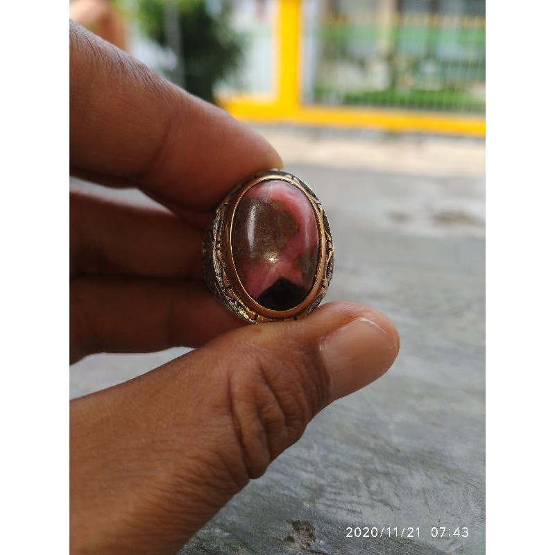 Red Borneo Kristal