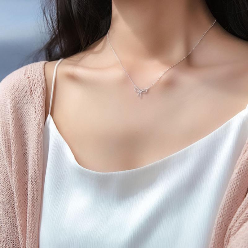 XiaoboACC Kalung Rantai Titanium Steel Liontin Pita Hias Berlian Imitasi Untuk Wanita - 38CM + 6CM