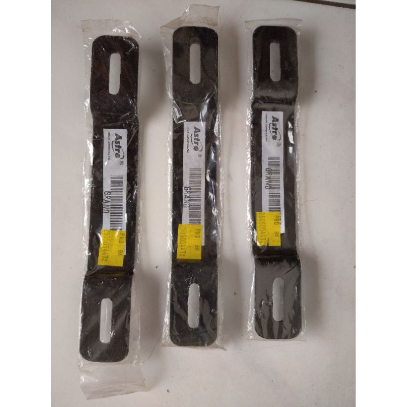 Dudukan plat nomor belakang Honda Grand, Legenda