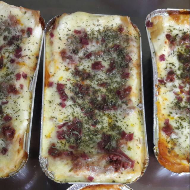 

Lasagna personal cheese beef baked premium ingredients jakarta