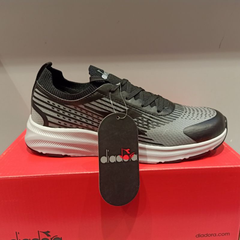 Big sale Diadora running mens original store