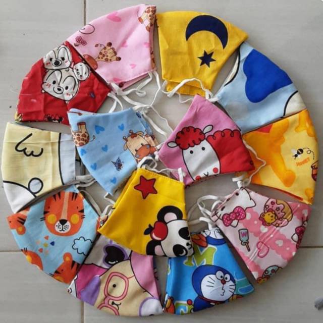  Masker  mulut  bahan kain anak  anak  2ply banyak motif 