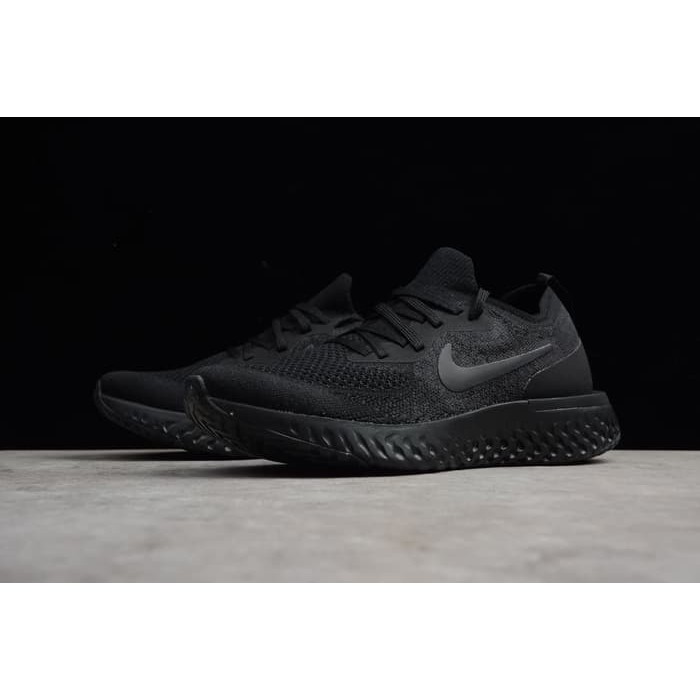 nike running epic react flyknit trainers in triple black