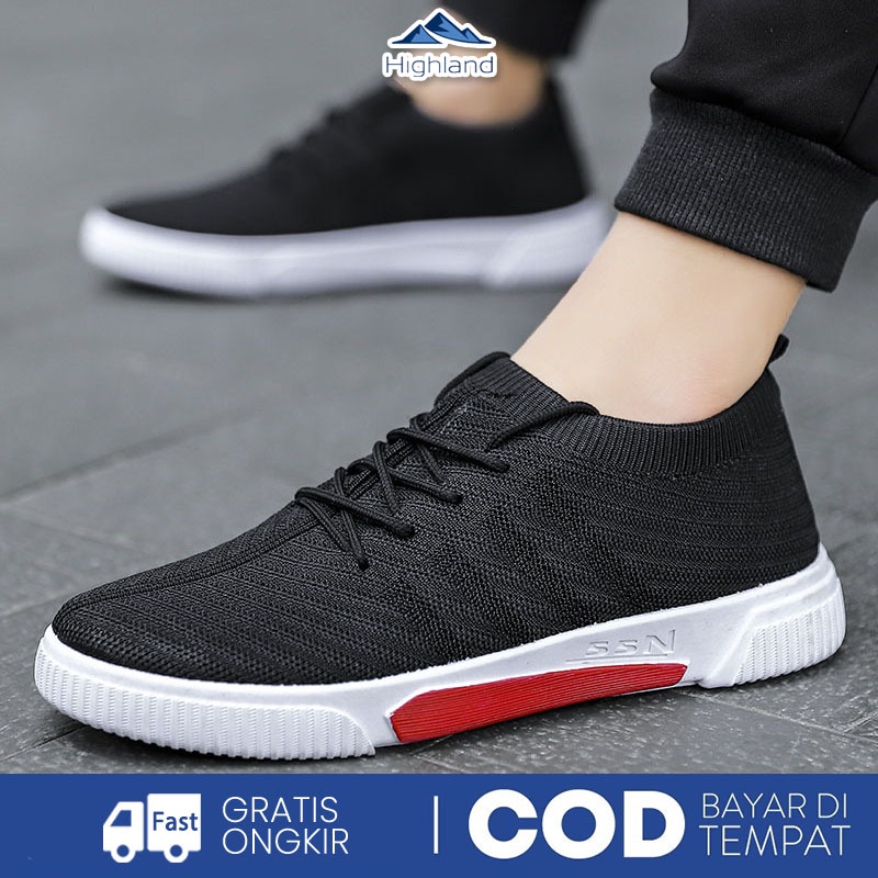 Highland Sepatu Pria Sneakers Sepatu Travelling Kasual Kerja Kuliah MR138