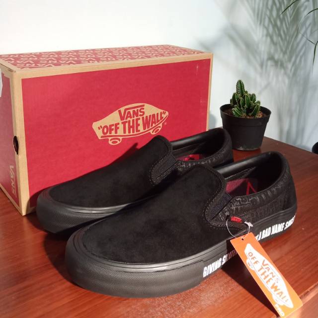 SEPATU VANS X BAKER,BAKER