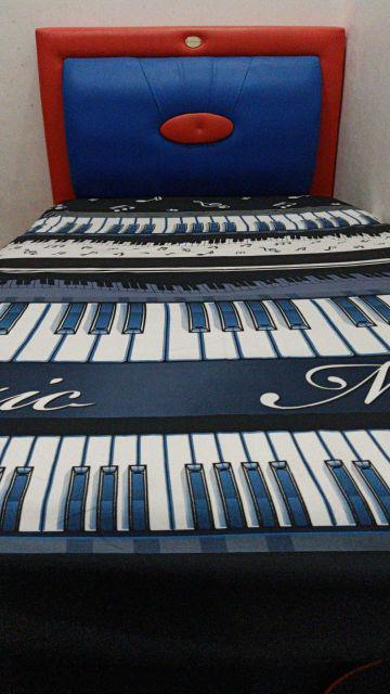 Sprei Vito Matrix Benetton Romanticflower Chestflower Fiona Chocolaterose Swan Moonligt Supermario