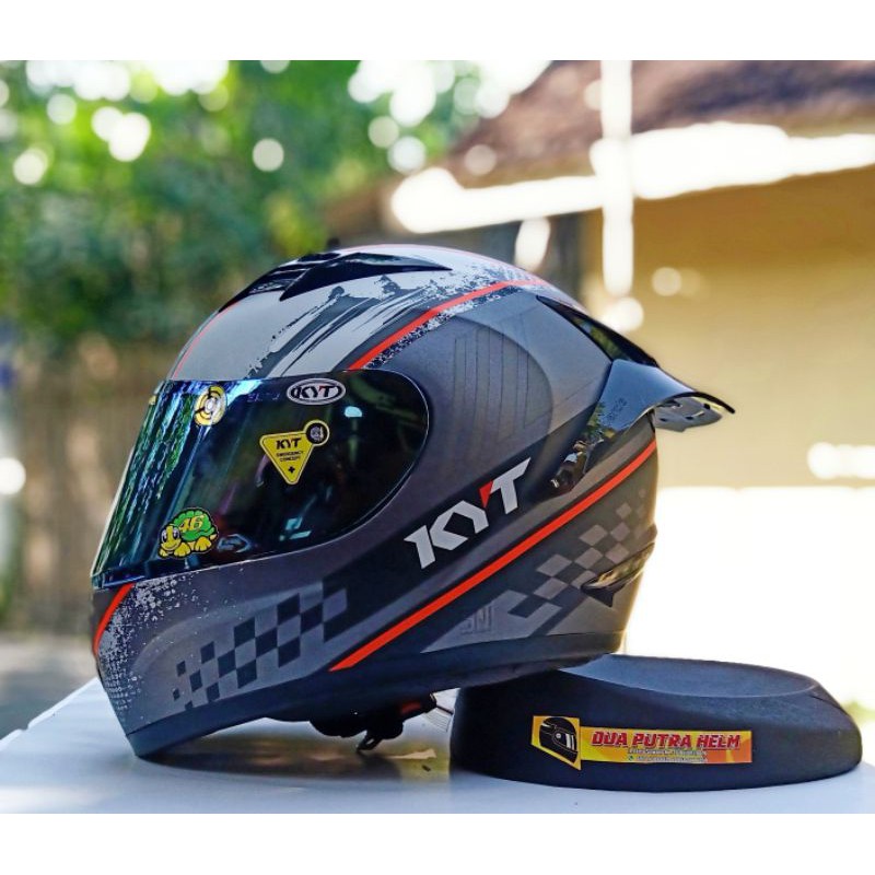 helm fullface kyt