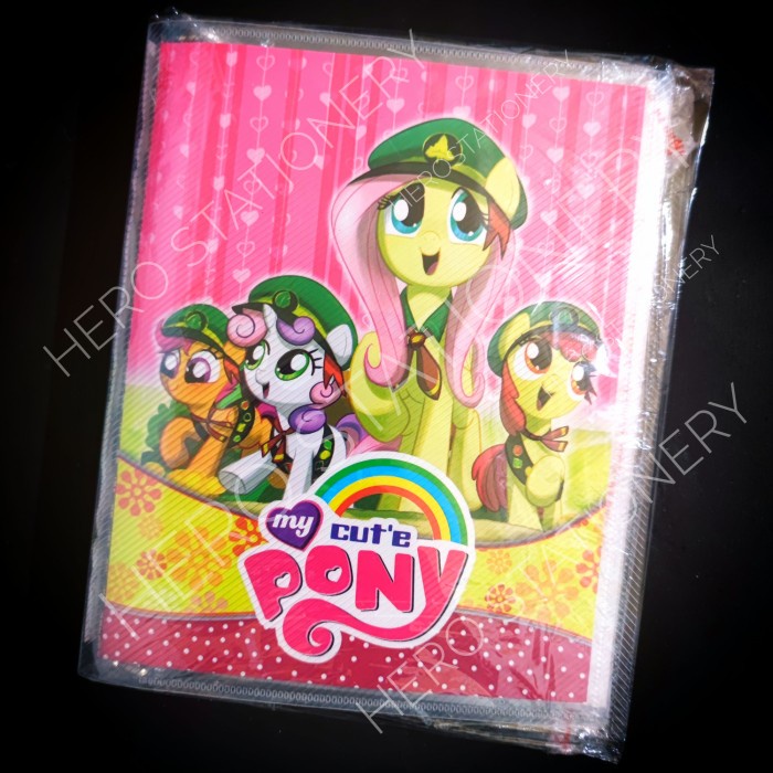 

Star Binder File Map A5 Motif Karakter Variasi Untuk Perempuan Terbatas