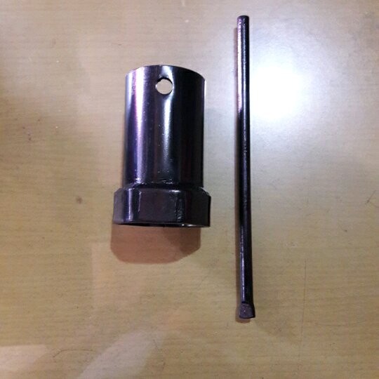 Kunci Hes / Kunci Mur Selongsong / Serongsong / Slumbung / Cucuk Gardan Semua jenis Colt Diesel (kec