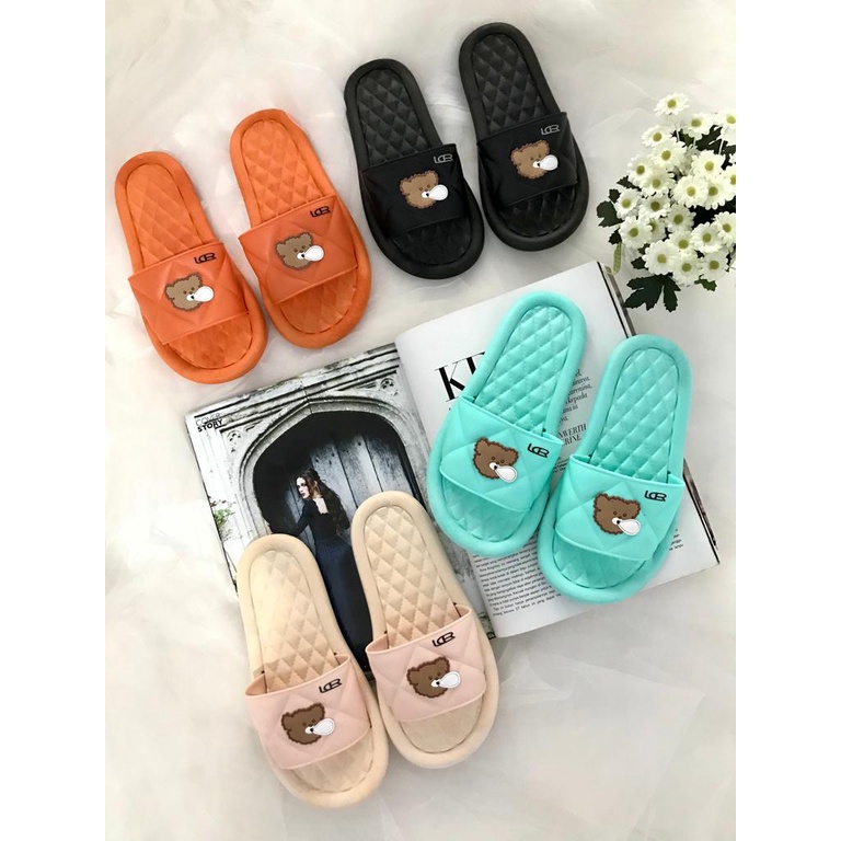 SANDAL SLOP MOTIF BEAR ALAS LEBAR IMPORT LCR 1888