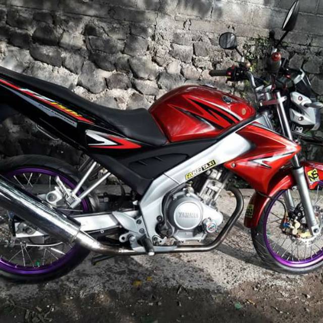  Modifikasi  Vixion Old Merah 