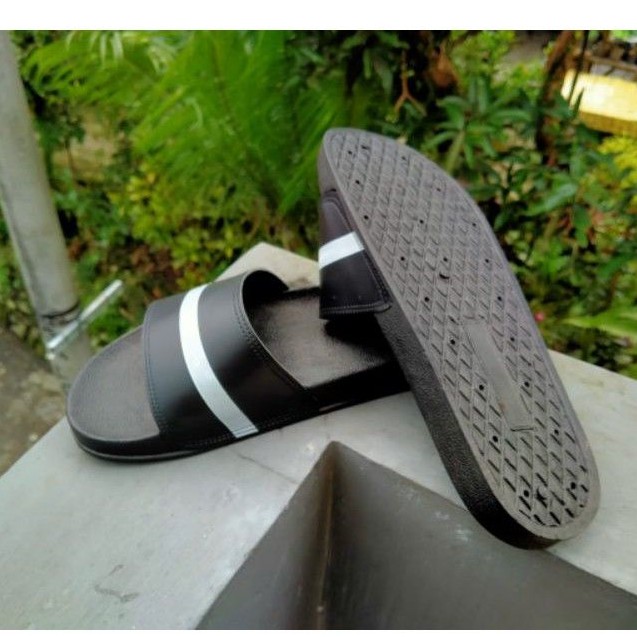 sandal selop pria dan wanita dewasa motif garis ukuran 38/43