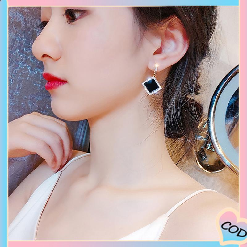 COD❤️ S925 Silver Needle Earrings Temperamen Fashion Kepribadian Anting Geometris Anting Wanita-A.one