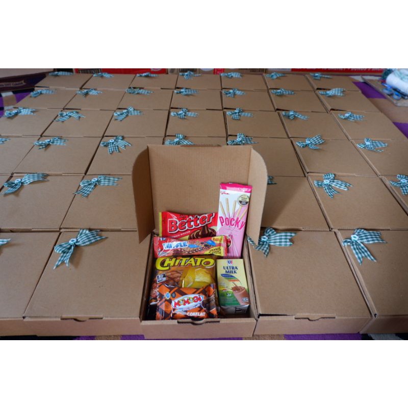 

hampers ulang tahun / box ulang tahun / snack ulang tahun anak