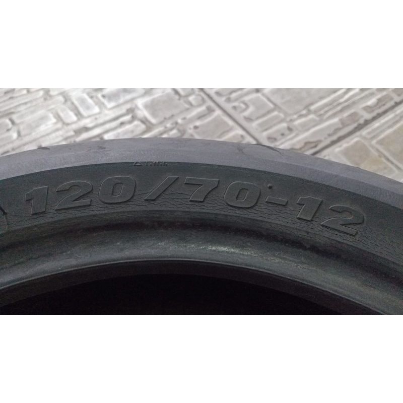 ban maxxis R1