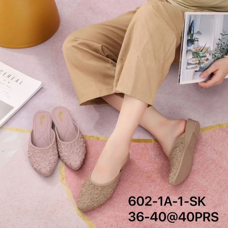 Sendal wanita daltu jelly balance