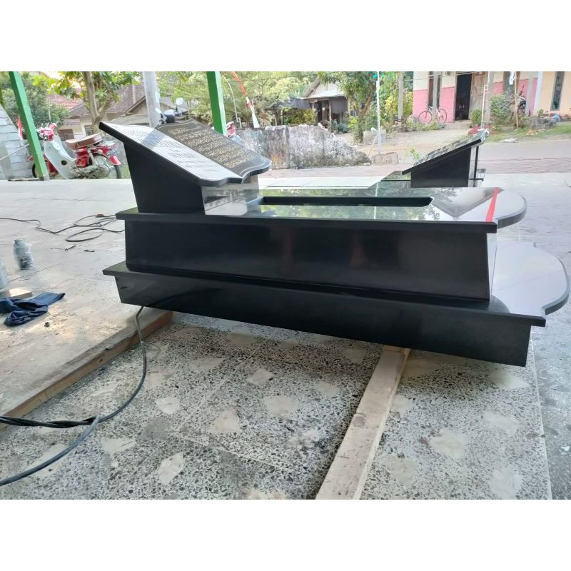 Kijing Granit Hitam Body Makam Granit Maesan Makam Murah Casing Makam Granit Kijing Makam Granit Tra