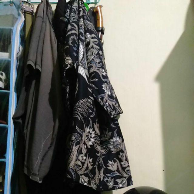 Kemeja Batik Pria Wahyu Jaya Lawasan Batik Solo Kemeja Pria Lengan Pendek Batik Modern By Raja Sakti