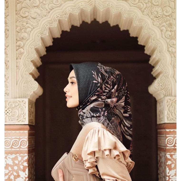 BOHEMIAN SCARF - ROMANTIC BLACK VANILLAHIJAB VANILLA HIJAB