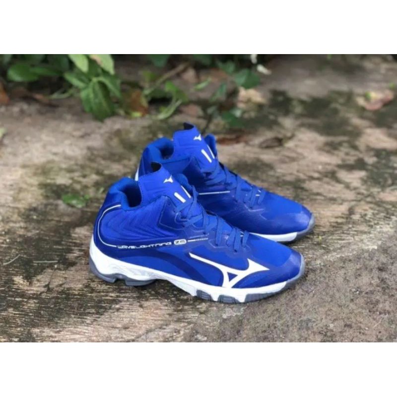 Mizuno wave lightning z6 mid mizuno wlz 6 mid sepatu voli gym running olahraga santai