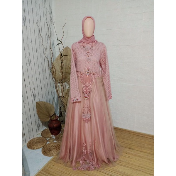 gaun pengantin syar'i