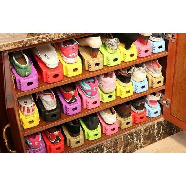 Adjustable Shoes Organizer Tempat Sepatu / Rak Penyimpan Sepatu Susun warna random