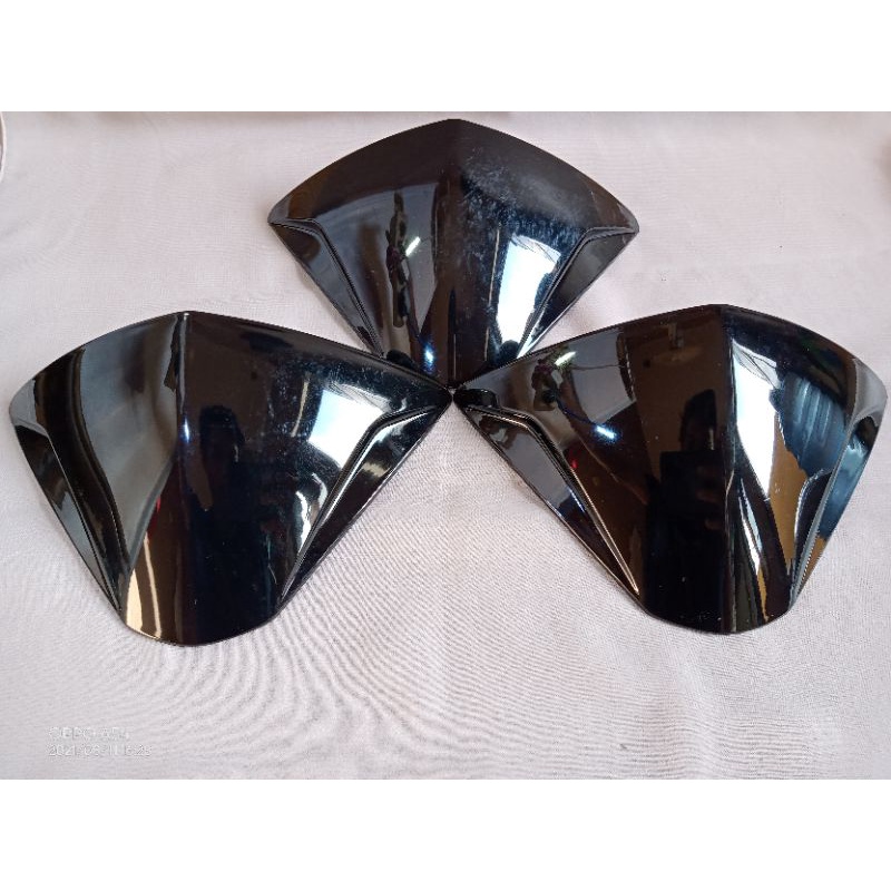 VISOR UNIVERSAL MOTOR METIK DAN BEBEK