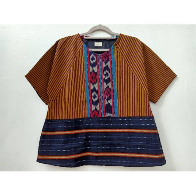 Tenun kombinasi lurik