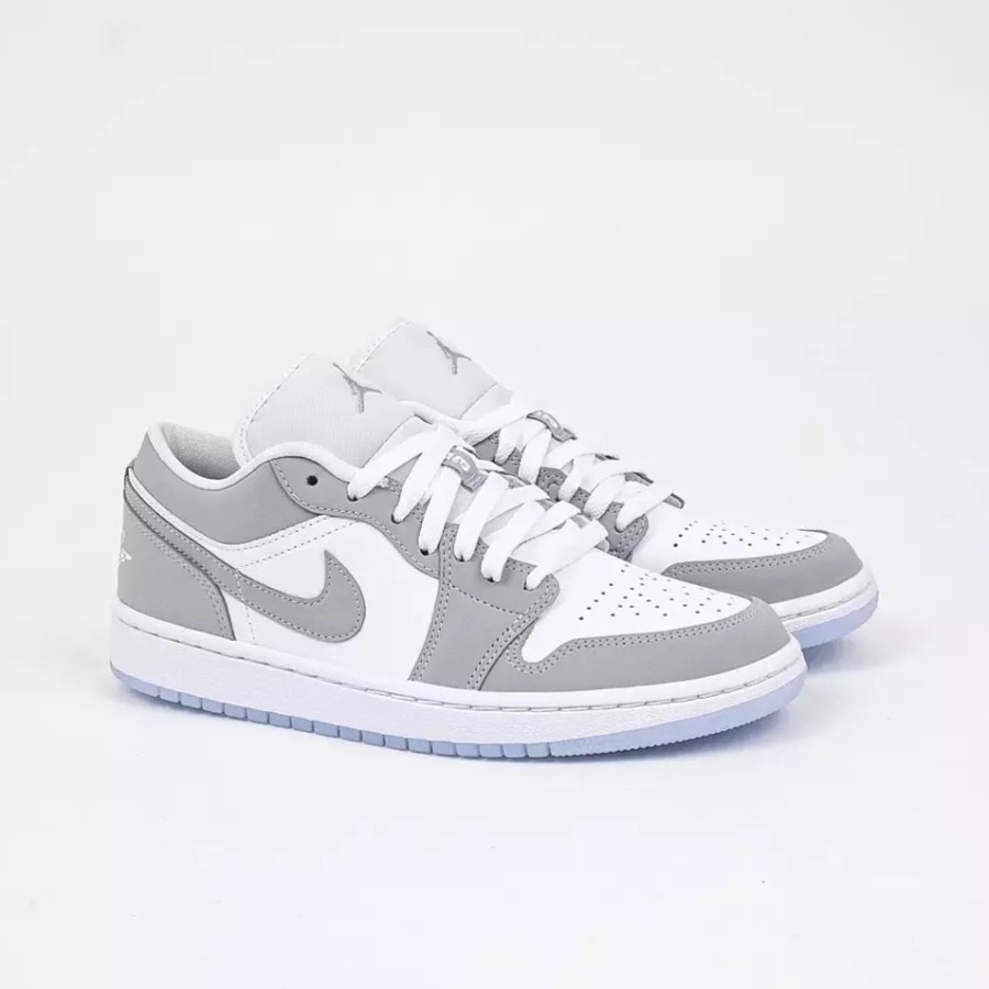 grey wolf jordan 1