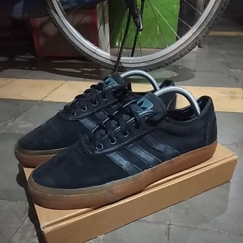 Adidas adi ease