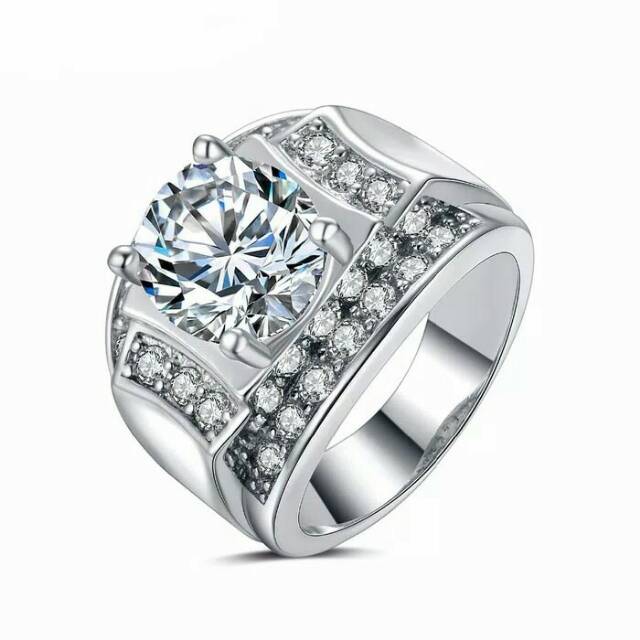 BR0135 Cincin Pria Silver Diamond Batu Besar Imitasi Lapis Emas Putih